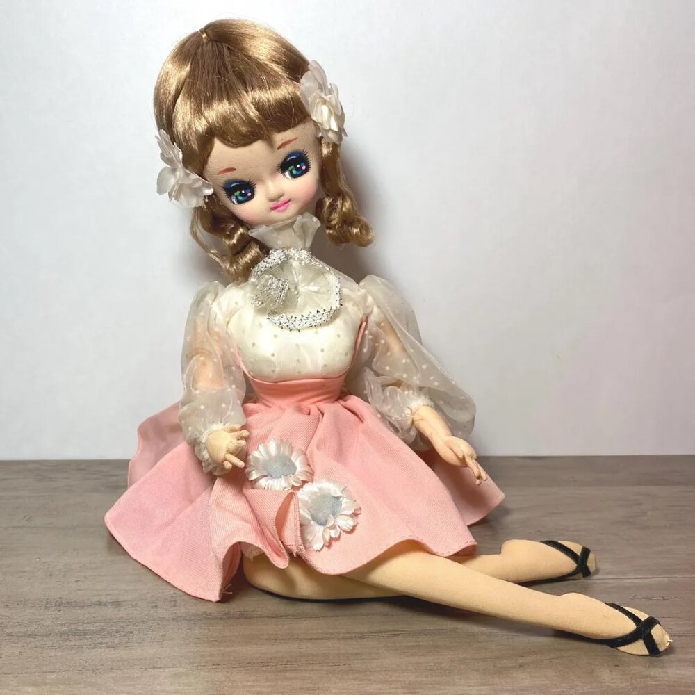 Vintage 1960s Pose Doll Made in Japan Pink and White Dress Sitting Position